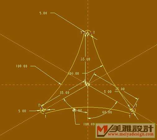 底座草图，看上去有点乱